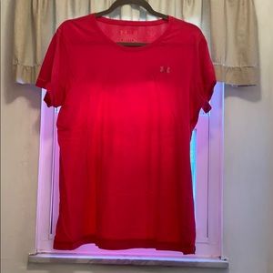 Under Armor charge cotton t shirt. Size L
